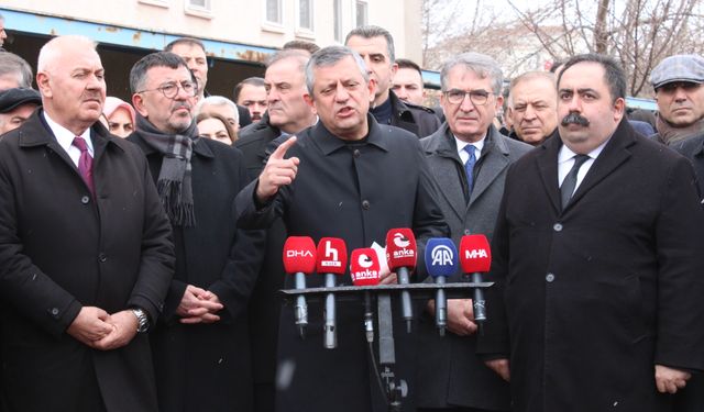 Özgür Özel: Deprem zamanı 21 yıllık bir iktidar vardı