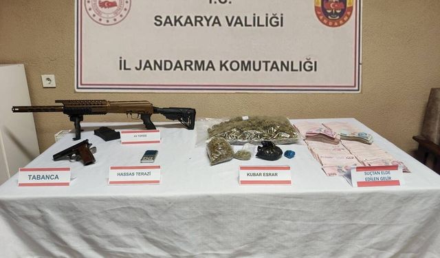 Sakarya'da 'torbacı' operasyonu; 3 tutuklama