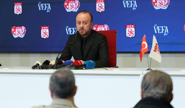 Sivasspor Başkanı Burak Özçoban: Bizim bu ligde yenemeyeceğimiz takım yok
