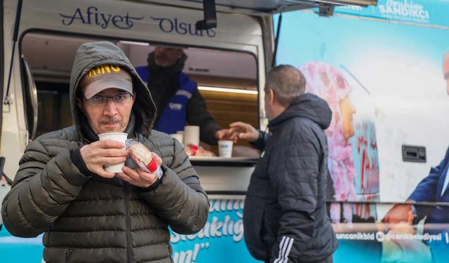 Canik Belediyesi'nden Gönülleri Isıtan İkram