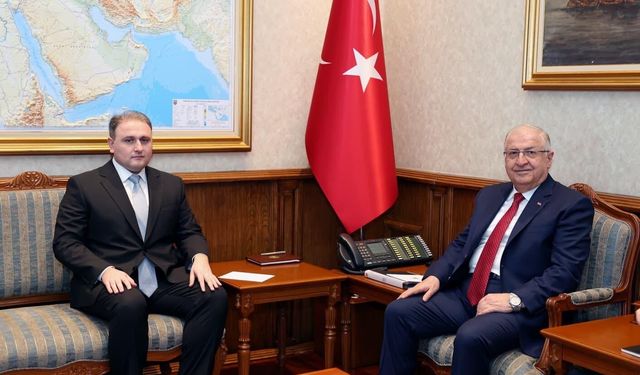 Bakan Güler, Azerbaycanlı mevkidaşı Mustafayev ile görüştü