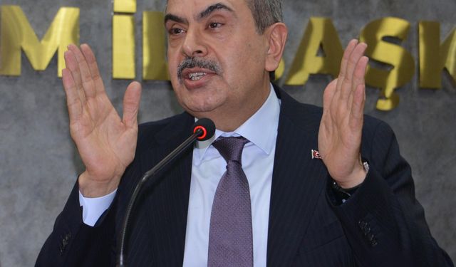 Bakan Tekin'den CHP'ye Tosun Paşa filmi benzetmesi