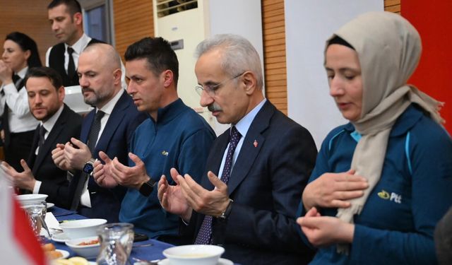 Bakan Uraloğlu: Günlük kargo kabulü 1 milyon adedi aşarak tarihi bir seviyeye ulaştı