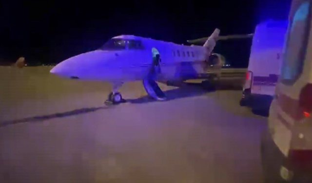 Bitlis'te 2 günlük bebek uçak ambulansla Konya'ya sevk edildi