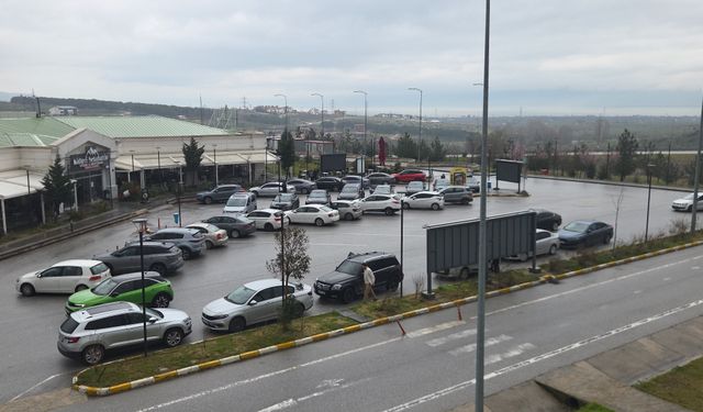 Bursa-Ankara kara yolunda bayram dönüşü yoğunluğu (2)