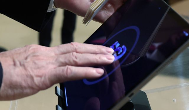 Cumhurbaşkanı Erdoğan: 5G ile üretkenliğin zirveye ulaştığı yeni bir döneme giriyoruz