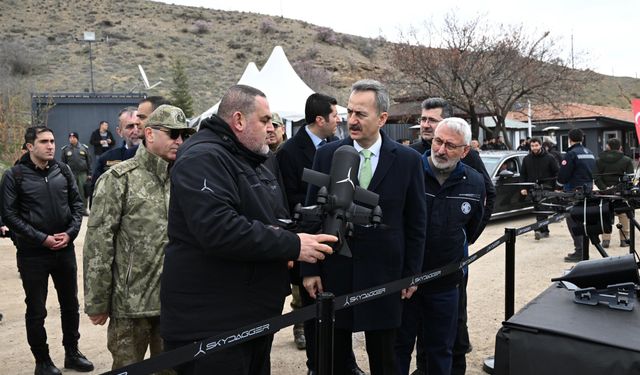 Haluk Görgün, dron gösterim faaliyetini inceledi
