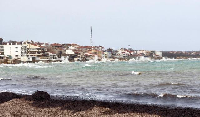 Kuzey Ege Denizi için 'fırtına' uyarısı