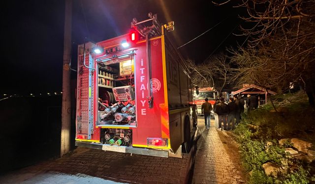 Yalnız yaşadığı evinde çıkan yangında öldü