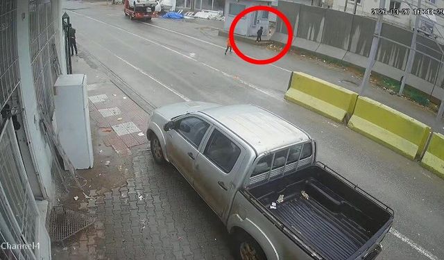 Yola fırlayan çocuk kazadan son anda kurtuldu