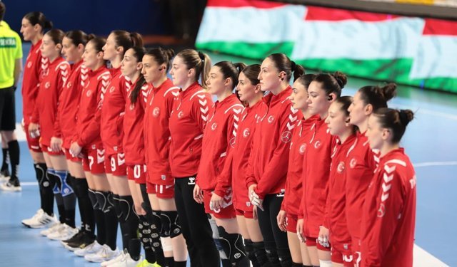 A Milli Kadın Hentbol Takımı Başantrenörü David Ginesta Montes: İstediğimizi yapamadık