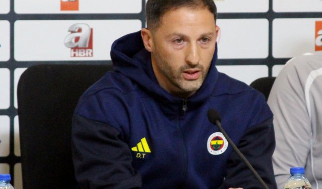 Domenico Tedesco, Samandıra'da futbolcular ve taraftarla vedalaştı