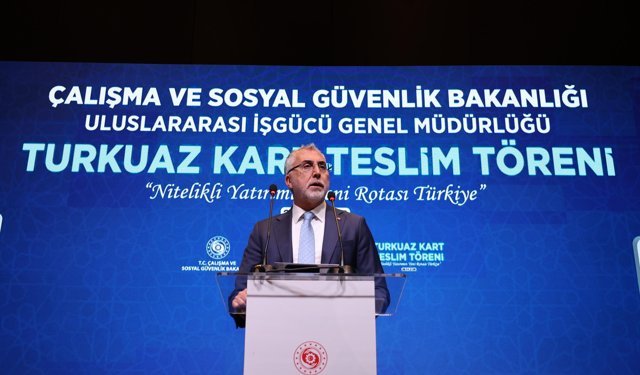 Türkiye'ye yatırım yapan 22 firmaya Turkuaz Kart