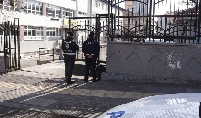 Okullarda Yeni Dönem mi? Velilere Randevu ve Kimlik Şartı Gündemde