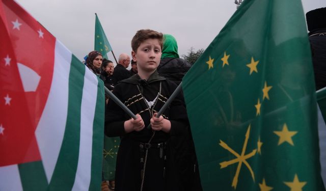 Çerkes ve Abhazlar, Kafkas Sürgünü'nde kaybettikleri atalarını andı