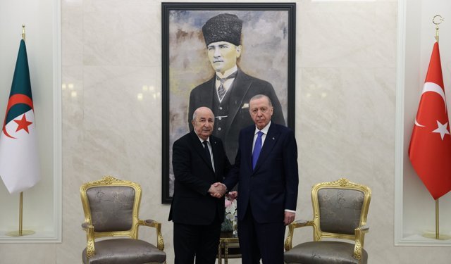 Cumhurbaşkanı Erdoğan, Cezayir Cumhurbaşkanı Tebbun'u karşıladı