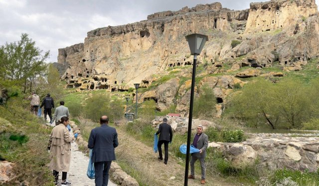 Kapadokya'nın doğu girişinde yer alan Erdemli Vadisi'nde çevre farkındalığı