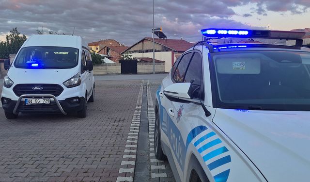 Sanal medyada tartışıp, parkta kavga ettiler: 1 yaralı