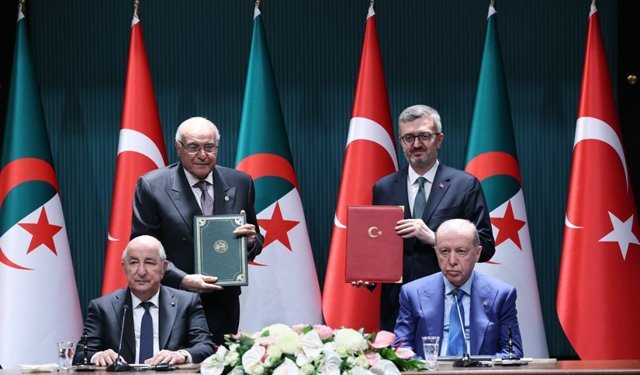 Türkiye ile Cezair arasında dezenformasyonla mücadele konulu 'Mutabakat Zaptı' imzalandı