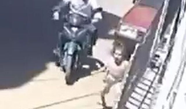 7 yaşındaki kızına defalarca tokat atıp, saçından sürükledi; o anlar kamerada