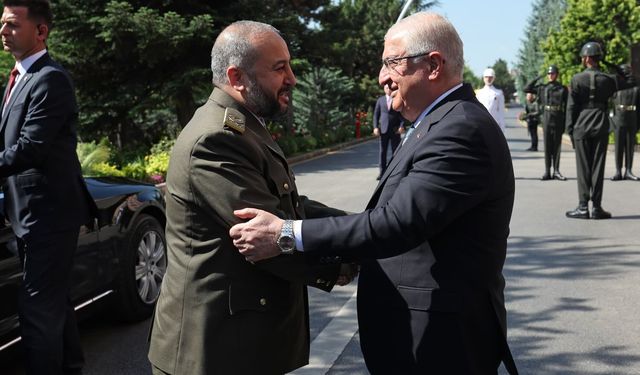 Bakan Güler, Suriyeli mevkidaşı Ebu Kasra ile bir araya geldi