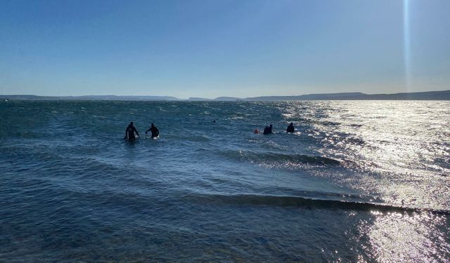 Çanakkale'de denizde kaybolan kız çocuğu için arama çalışmaları sürüyor