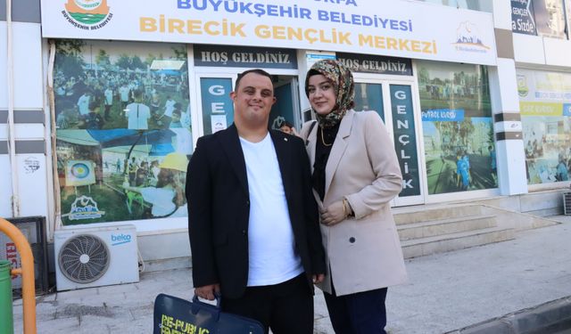 Down sendromlu İbrahim'in karate ve resim sevgisi