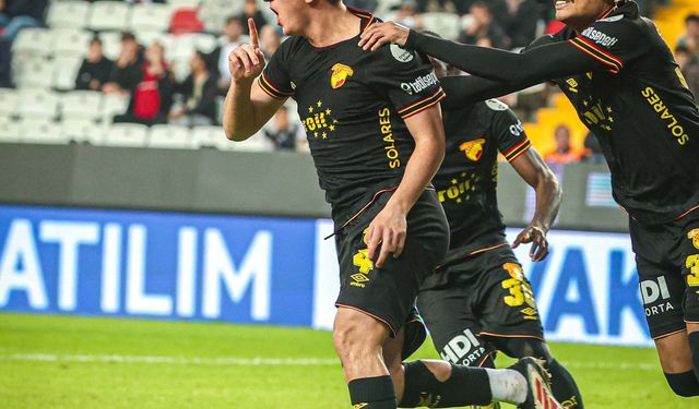 Göztepe'de Taha ve Ogün kalıcı
