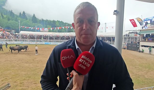Artvin'de boğa güreşi heyecanı
