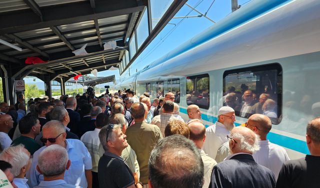 Bakan Uraloğlu: Ankara-İstanbul arası seyahat süresinde 30 dakika zamandan tasarruf edeceğiz