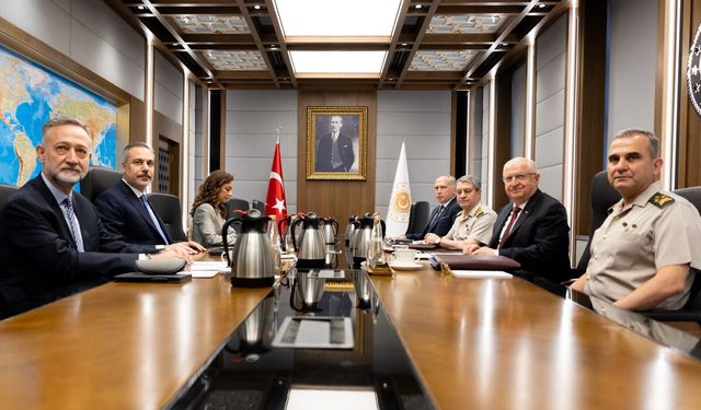 Bakanlar Fidan ve Güler bir araya geldi