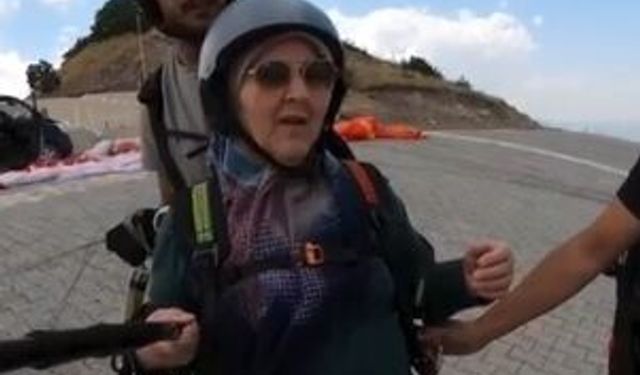 Kayseri'de 77 yaşındaki gurbetçi, yamaç paraşütü yaptı