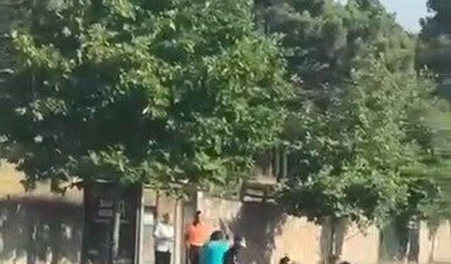 Trafikte tartıştıkları kişiyi sopayla dövdüler: 4 gözaltı