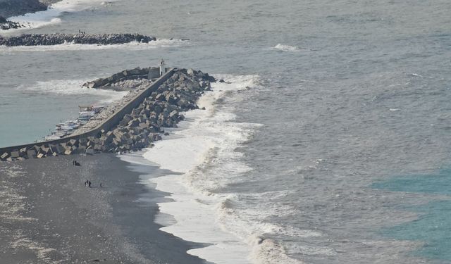Zonguldak'ta denize girmek 2 gün yasaklandı