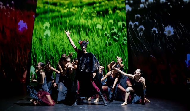 'Carmina Burana' balesi, Bodrum'da tarihi kalede sahnelendi