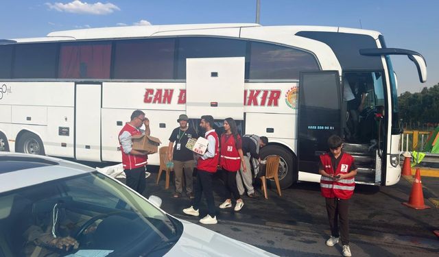 Filistin Konvoyu, Irak'ın İbrahim Halil Sınır Kapısı'nda bekletiliyor (2)