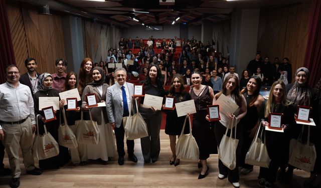 İstanbul Kent Üniversitesi Rektörü Prof. Dr. Atsü: Geleceğinizi puanlara değil, potansiyelinize göre kurun