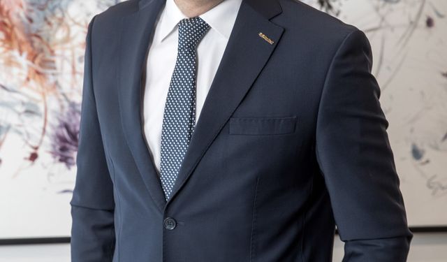 Öğrencilerin yapay zeka destekli iş fikirleri ve ürünleri FRWRD AI Akademisi'nde tamamlandı