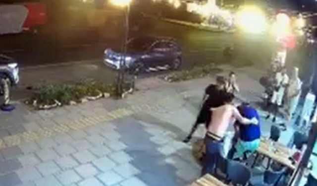 Tantunicide oturan site yöneticisine silahlı saldırıda yaralandı; olay anı kamerada
