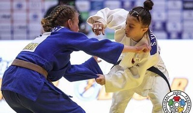 Ümitler Dünya Judo Şampiyonası'nda Sema Nur Yüksel dünya ikincisi oldu