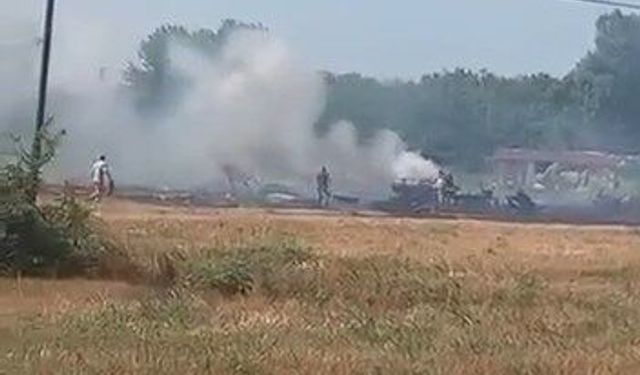Yalova'da F16 uçağı kaza kırıma uğradı, pilot kurtuldu