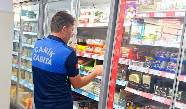 Canik Zabıtasından Sıkı Denetim
