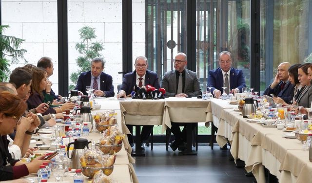 CHP'li Öztrak: Fon krizini araştırmak üzere Meclis'te komisyon kurulmalı