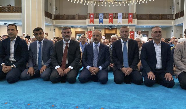 Ezanı Güzel Okuma Yarışması'nın finali Çanakkale'de düzenlendi