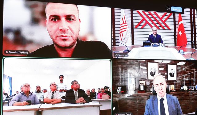 YÖK Başkanı Özvar, Gazze İslam Üniversitesi'nde akademik yıl açılış dersini verdi