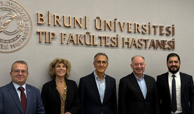 Kalp krizi ve inme tedavisi için geliştirilen yeni ilaç İstanbul'da görüşüldü