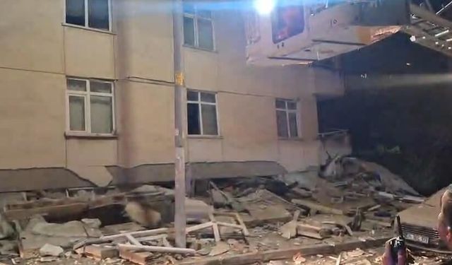 Maltepe'de 6 katlı bina çöktü