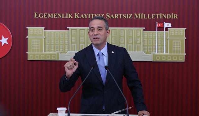 Yeni Partili Başarır: O yüzle İzmir sokaklarında gezemez
