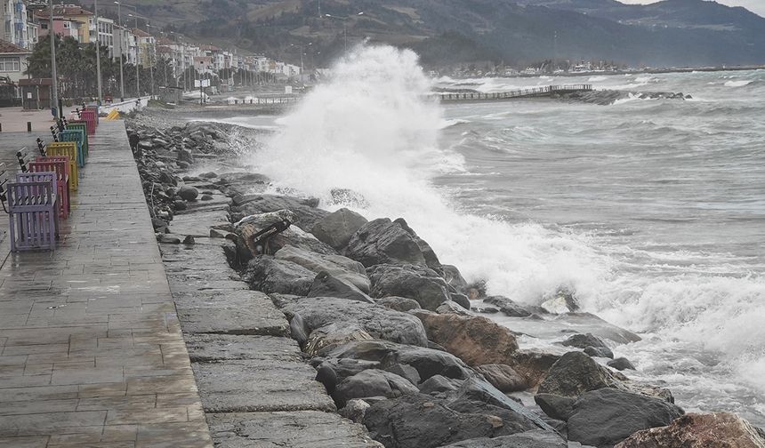 AFAD’dan 31 İl İçin Fırtına ve Kar Uyarısı: Kodlar Verildi