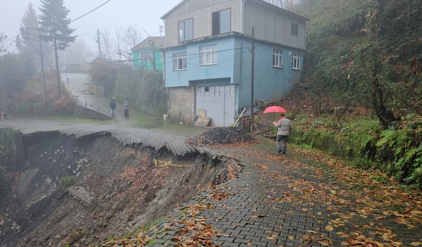 Zonguldak'ta Heyelan Riski Devam Ediyor, Çalışma Yok!